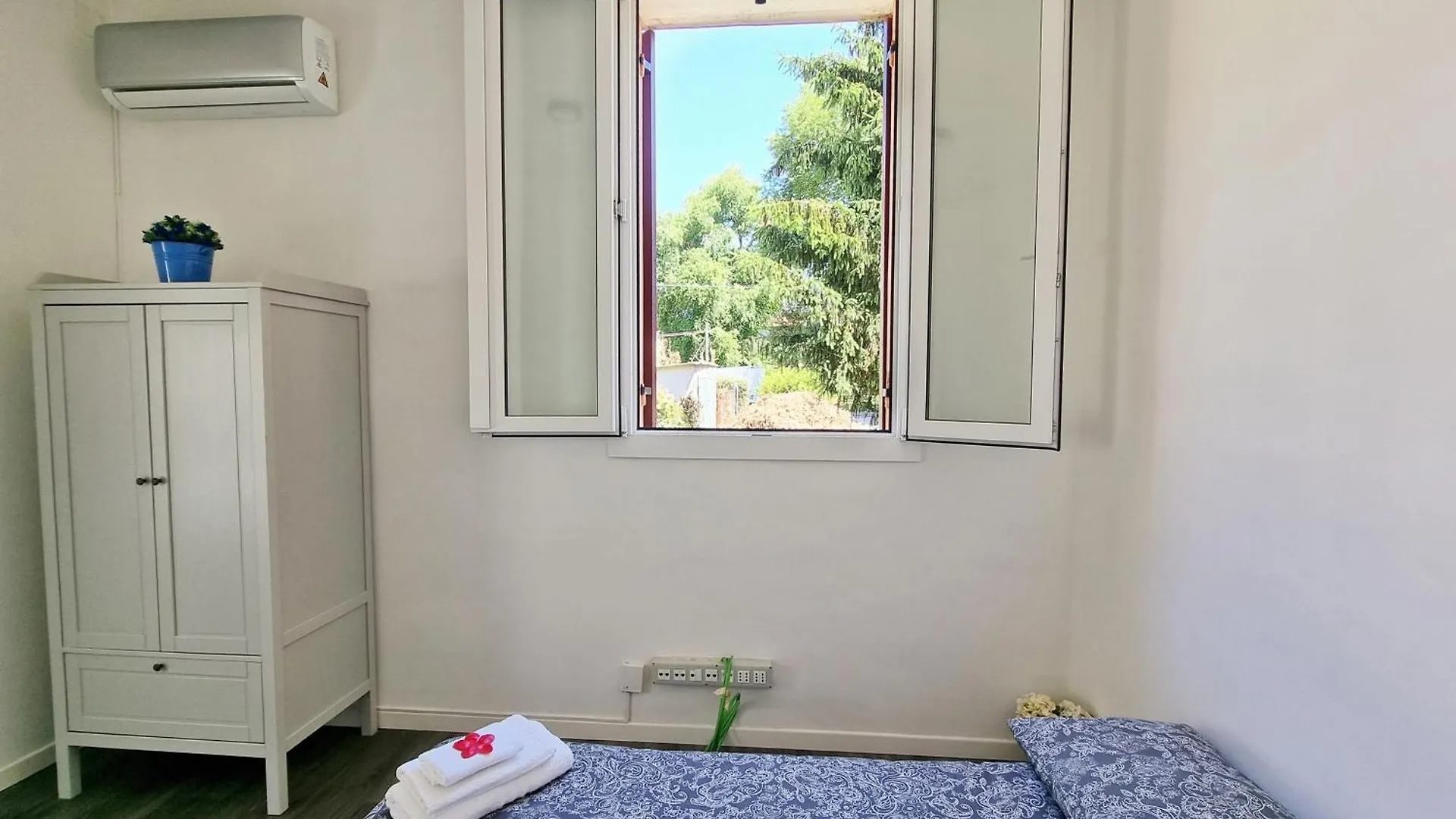 Home Sofia Venice Mestre 0*,  Italy