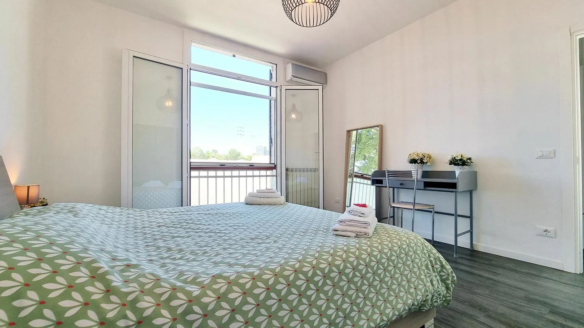 Home Sofia Venice Mestre Italia